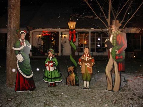 If you are looking for an amazing gift that will reward you for years to come. These Life Size Victorian Carolers still look as good as the day we puchased then in 2007. Holiday Yard Art Christmas Carolers Decorations, Victorian Christmas Decorations, Christmas Topiary, Christmas Carolers, Wood Yard Art, Christmas Yard Art, Christmas Yard Decorations, Christmas Decorations Diy Outdoor, Christmas Yard