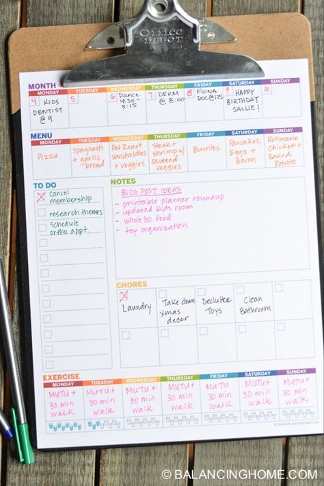 Weekly Planner with Printable Template

Stay organized and on top of your life with this printable weekly planner. The planner includes space to track your tasks, appointments, and goals, as well as a notes section for anything else you need to remember. Get your free copy Weekly Template, To Do Planner, Mom Planner, Weekly Planner Template, Family Planner, Organized Mom, Organization Printables, Weekly Planner Printable, Organization Planning