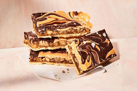 Coffee Toffee Bars, Toffee Bars Recipe, Coffee Toffee, Toffee Bars, Salty Treats, Coffee Bars, Pumpkin Caramel, Butterscotch Chips, Bars Recipe