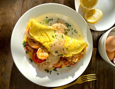 Seafood Omelette, House Seasoning, Lump Crab Meat, Lump Crab, Omelette Recipe, Brie Cheese, Crab Meat, Beef Steak, Omelet