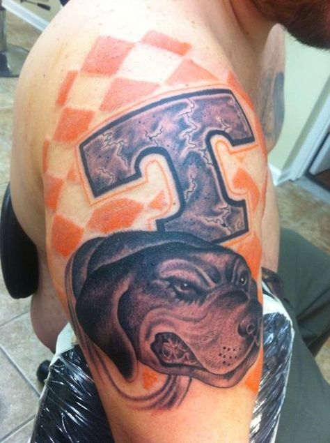 My most recent tattoo of two days ago! I love this one as well!!! Go big orange!!! Tennessee Vols Tattoos Ideas, Vols Tattoos, Tennessee Tattoos, Tennessee Tattoo Ideas, Tennessee Tattoo, Helmet Tattoo, Christian Sleeve Tattoo, Tennessee Vols, Flag Tattoo