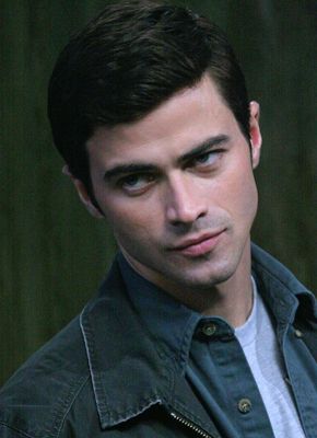 Just found out that THIS beautiful man (Matt Cohen) is MY age! Only a little over a month apart. WOO! Don't know why, but that makes me happy.  :) Michael Supernatural, Matt Cohen, Supernatural Actors, Supernatural Wallpaper, John Winchester, Supernatural Dean Winchester, Winchester Supernatural, Supernatural Dean, Charming Man