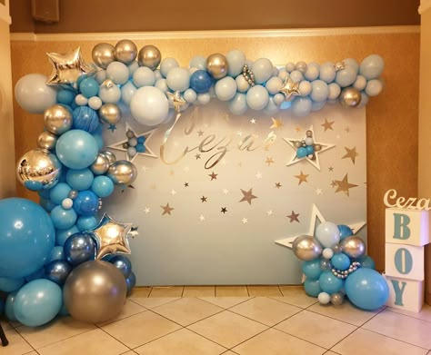 Today was sooo crazy, but it finally ended with this beauty! 🤩😍 Decor made by me! Well... not all of it, just the balloons 🤪😇😁 . .… Cinderella Theme Balloon Garland, Blue And Silver Balloon Arch, Circle Ring Backdrop With Balloons Silver And Balloon, Twinkle Twinkle Balloon Arch, Silver Balloon Installation, Blue Baby Shower Ideas, Beauty Decor, Birthday Decorations At Home, Baby Birthday Party Theme