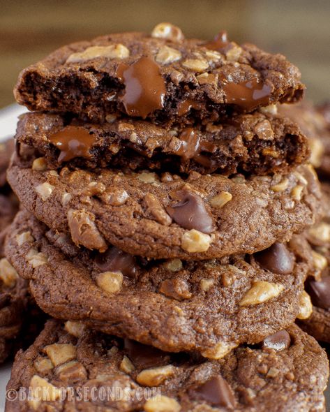 Heath Desserts, Heath Cookies, Chocolate Toffee Cookies, Heath Candy, Heath Bar Cookies, Toffee Dessert, Toffee Cookie Recipe, The Best Cookies, Toffee Cookies