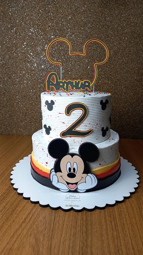 Mickey Mouse Pasta, Bolo Do Mickey Mouse, Mickey Mouse Birthday Decorations, Mickey Mouse Birthday Cake, Mickey Mouse Themed Birthday Party, Bolo Minnie, Peppa Pig Birthday Party, Simple Cake Designs, Peppa Pig Birthday