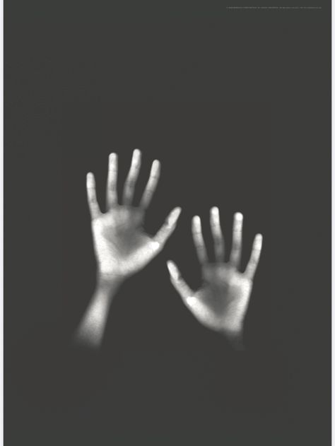 Black And White Horror Aesthetic, Horror Black And White, Scary Hands, Horror Ideas, House On Haunted Hill, Flower Face, Logo Idea, Face Aesthetic, Blowing Bubbles