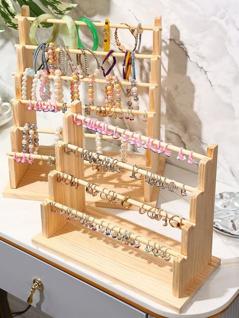 Diy Jewelry Stand, Jewelry Store Displays, Jewelry Booth, Jewellery Storage Display, Dressing Room Decor, Functional Jewelry, Booth Displays, Jewellery Holder, Jewelry Display Cards