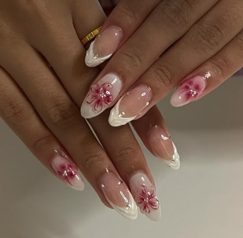 Nail Idea With Flowers, Red Flower Design Nails, Pink Orchid Nails, Almond Nails Flowers, Jelly Flower Nails, Sculpted Flower Nails, Orchid Nails, Lily Nails, Designs For Short Nails