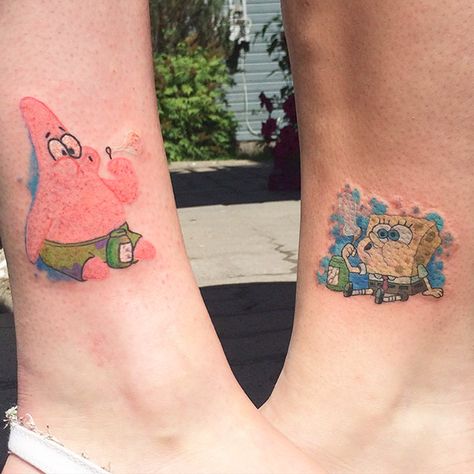 Spongebob And Patrick Matching Tattoos, Deep Meaningful Tattoos, Spongebob Tattoo, Spongebob And Patrick, Matching Best Friend Tattoos, Bestie Tattoo, Bff Tattoos, Friendship Tattoos, Mother Daughter Tattoos