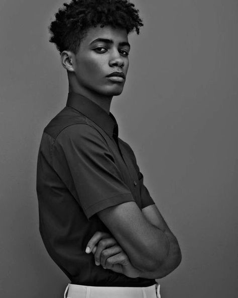 Xavier Roger Model, Black Guy Artbreeder, Roger Cruz Art, Poc Male Actors, Jordan Jones, Face Reference, Actors, Hair Styles