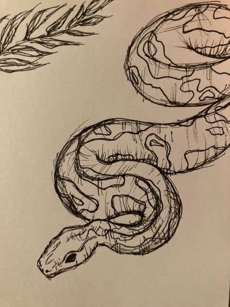 Snake Side Profile Drawing, Snakes And Ladders Drawing, Snake Sketch Simple, Snake Pattern Drawing, Snake Drawing Reference, Snake Drawing Sketches, Snake Sketches, Animals Drawing Easy, Heart Pencil Drawing