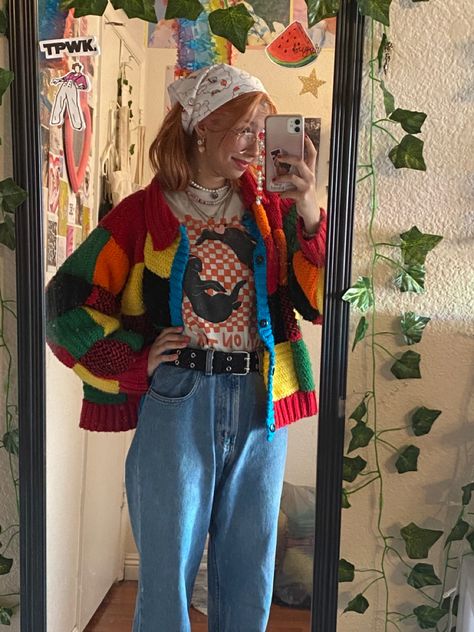 Maximalist Core Outfits, Crazy Cute Outfits, Colorful Nerdy Outfits, Happy Core Aesthetic Outfits, Ruecore Outfit, Winter Outfits Aesthetic Colorful, Spunky Outfits Aesthetic, Grunge Colorful Outfit, Indie Outfits Colorful