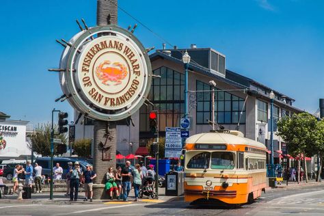 Where to Eat and Drink in Fisherman’s Wharf - Thrillist Fishermans Wharf San Francisco, San Francisco Road Trip, Fisherman's Wharf San Francisco, San Francisco Pictures, San Francisco Tours, Places In San Francisco, San Francisco Photography, San Francisco Food, Pier 39