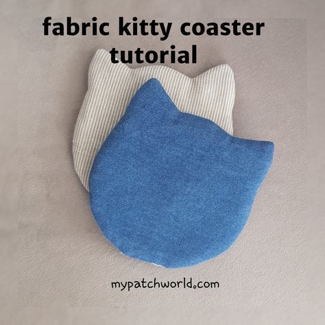 Coaster Tutorial, Mug Rug Tutorial, Cat Quilt Patterns, Quilted Coasters, Mug Rug Patterns, Felt Crafts Christmas, Fabric Postcards, Fabric Coasters, Cat Quilt