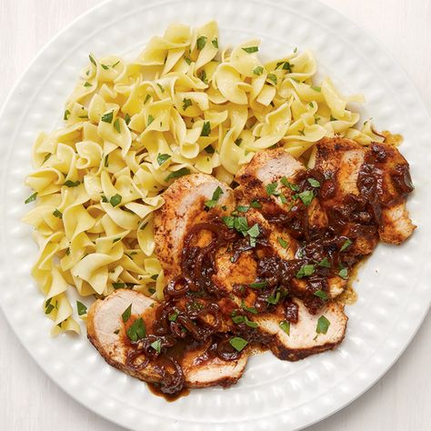 Chicken And Dates Recipe, Spring Pasta Recipes, Slow Cooker Chicken Healthy, Spring Pasta, Spiced Chicken, Easy Meal Ideas, Date Recipes, Pasta Dinners, Chicken Spices