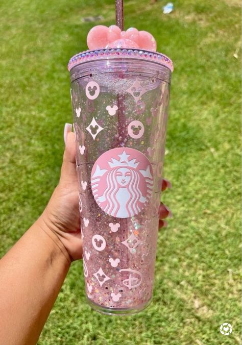 Starbucks Cup Designs Ideas, Cup Designs Ideas, Louis Vuitton Mickey Mouse, Louis Vuitton Mickey, Starbucks Cups Personalized, Disney Tumbler, Starbucks Cup Design, Cold Starbucks Drinks, Starbucks Cup Art