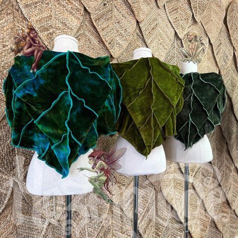 Leaf Cape, Fair Outfits, Go Up, Vintage Chic, Plant Leaves, Vintage Fashion, Instagram