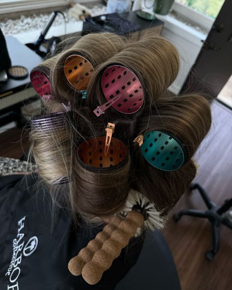 velcro roller blowouts > everything rollers from @domdomhair Jumbo Rollers, Velcro Rollers, Hair Rollers, Hair, Quick Saves