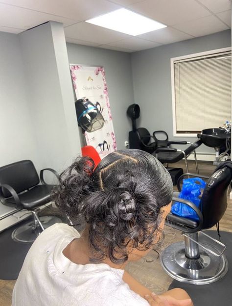 Twist Hairstyle, Homecoming Hairstyles Black, Weave Ponytail Hairstyles, Sleek Ponytail Hairstyles, Weave Ponytail, Girls Hairstyles Braids, Slick Hairstyles, Hair Laid, Curly Girl Hairstyles