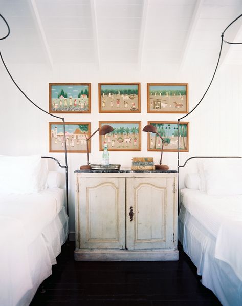 India Hicks Style, Farrow And Ball Kitchen, Best Bedroom Paint Colors, Tropical Interior, India Hicks, Wood Island, Bed Photos, Ocean Air, Twin Beds