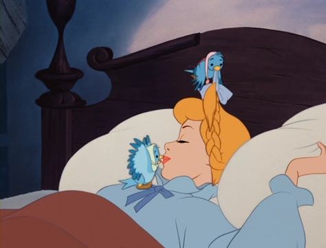 Cinderella Wake Up Meme, Ilene Woods, Disney Amor, Cinderella 2, Cinderella 3, Ashley Art, Cinderella 1950, Bibbidi Bobbidi Boo, Cinderella 2015