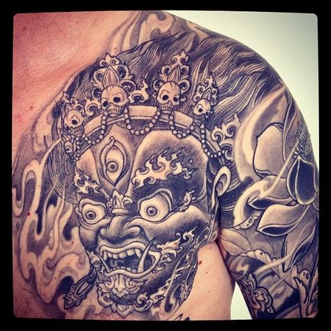 mahakala tattoo Mahakala Tattoo, Log Shelves, Mystery Tattoo, New Tattoo Ideas, Cat Skull Tattoo, Cat Eye Tattoos, Tattoo Ideas For Guys, Tibetan Tattoo, Hannya Mask Tattoo