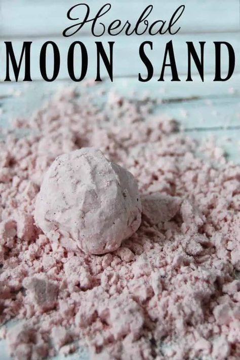 Homemade Moon Sand, Moon Sand, Natural Teething Remedies, Aniversary Gifts, Beach School, Motherhood Lifestyle, Playdough Kits, Homemade Playdough, Natural Parenting