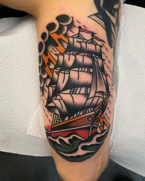 Nautical Sleeve, Ship Tattoos, Pirate Ship Tattoos, Concept Tattoo, Pirate Ship Tattoo, Boat Tattoo, Sailor Tattoos, Tattoo Concepts, Traditional Tattoo Sleeve