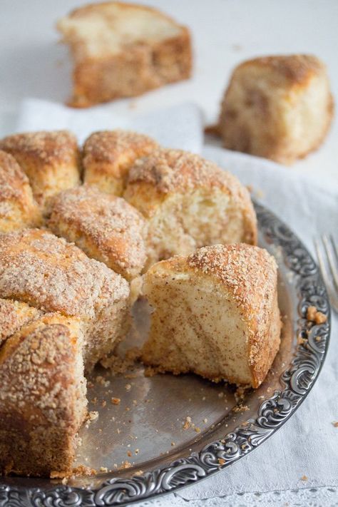 Pull Apart Yeast Cake – Hungarian Coffee Cake     #whereismyspoon #yeascake  #yeastcakerecipes #howtomakeyeastdough #howtomakeyeastcake  #yeastedcake #yeastedcakerecipes #monkeybread #monkeybreadrecipes  #howtomakemonkeybread  pullapartbread #pullapartrecipes  #hungarianrecipes #hungariancake #hungariansweets  #hungariancoffeecake #brunchrecipes #coffeetime #teatime  #breakfastrecipes #sweets #desserts #hungariandesserts Hungarian Coffee Cake Recipes, Yeasted Cake Recipes, Hungarian Desserts Easy, Hungarian Dessert Recipes, Yeast Cake Recipes, Yeast Coffee Cake, Yeasted Cake, Hungarian Bread, Yeast Desserts