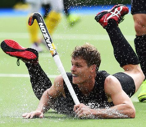 Mens Field Hockey, Commonwealth Games, Hockey Fans, Field Hockey, Hockey Teams, Commonwealth, Sport Man, Gold Coast, The Black