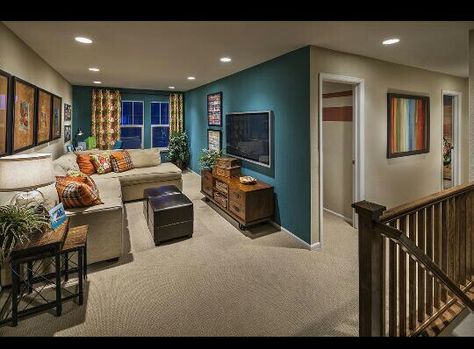 Pops of color Open Loft Ideas Upstairs, Loft Landing, Upstairs Loft Ideas, Loft Ideas Upstairs, Loft Decorating Ideas Upstairs, Loft Room Ideas, Loft Rooms, Basement Rooms, Homey House