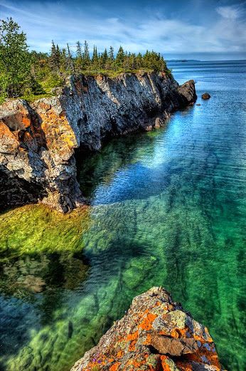 -- Isle Royale, Pictured Rocks, Isle Royale National Park, Lake Shore, Michigan Travel, Lake Superior, Pretty Places, Places Around The World, Vacation Spots