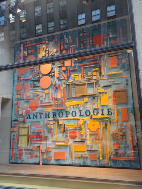 i heart interiors: Anthropologie Window Display - All About Sewing Anthropologie Window Display, Anthropologie Display, Display Visual Merchandising, Store Window Displays, Visual Merchandising Displays, Window Display Design, Retail Windows, Store Windows, Store Window