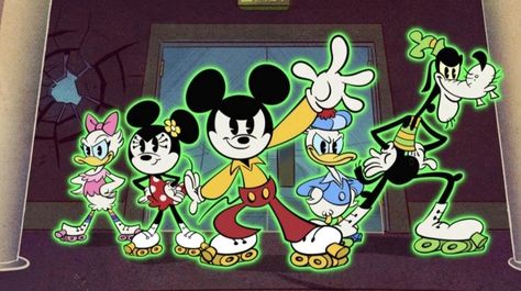 Wonderful World Of Mickey Mouse, Mickey And Oswald, Mickey Mouse Characters, Mouse Character, Mickey Mouse Shorts, Scrapbook Disney, Mouse Cartoon, Mickey Mouse Cartoon, Cartoon Posters