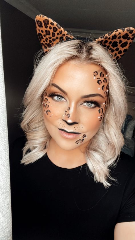 Cheetah/Leopard makeup look for halloween or just a fun event #makeup #cheetahmakeup #leopardmakeup #halloweenmakeup #fantasymakeup #makeuplooks Kitty Halloween Costume For Women, Cheetah Cat Makeup, Leopard Cat Halloween Costume, Easy Leopard Costume, Cheetah Costume Women Halloween, Cheetah Costume Women Halloween Makeup, Lioness Halloween Costume, Bunny Costume Women Makeup, Womens Cheetah Costume