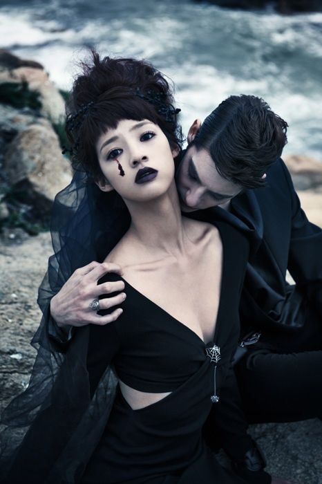 V Asian Vampire, Jin Kyung, Choi Han, Male Vampire, Vampire Bride, Vampire Clothes, Vampire Pictures, Vampire Dracula, Vampire Art