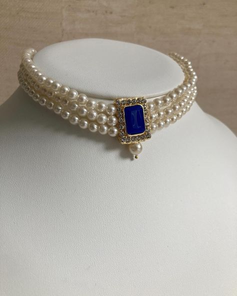 🏷️£24.99 & free delivery. ✨A gorgeous classic pearl 18k gold plated handcrafted royal blue necklace set. 🛍️Tap the link to shop. #indianjewellery #pearls #pearljewelry #pearlnecklace #indianwedding #desiwedding #leicestergram Desi Wedding, Indian Jewellery, Blue Necklace, Pearl Jewelry, Royal Blue, Necklace Set, Indian Wedding, Pearl Necklace, 18k Gold