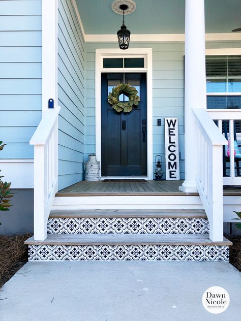 Painted Stair Risers, Painted Porch, Floor Concrete, Paint Concrete, Front Porch Steps, Concrete Painting, Front Stairs, Diy Curb Appeal, Porch Tile