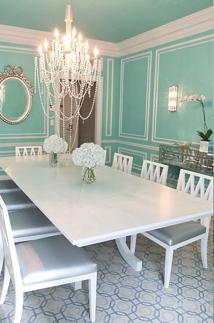 Tiffany Blue Rooms, Tiffany Blue Walls, Hotel Chic, Dining Room Blue, Décor Boho, Blue Living Room, Blue Rooms, Blue Walls, Tiffany Blue