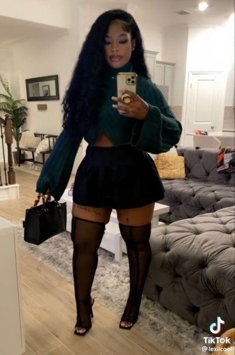 Atl Baddie Aesthetic, Curvy Going Out Outfits, Icy Fashion, Plus Size Baddie Outfits, Classy Winter Outfits, Cute Birthday Outfits, Winter Fashion Outfits Casual, Classy Casual Outfits