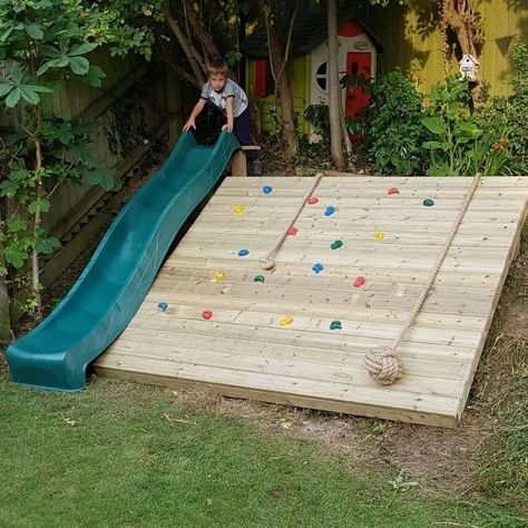 35+ Best DIY Backyard Playground Ideas and Designs (With Pictures) Kids Garden Play Area, Kids Garden Play, Child Friendly Garden, Kid Friendly Backyard, Outdoor Kids Play Area, Outdoor Slide, Kids Backyard, Play Area Backyard, Outdoor Play Spaces