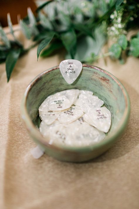 Guitar Pick wedding favors from the Blush and Blue Modern Wedding | The Budget Savvy Bride Photo: Annie Velenovsky Photography #weddingfavors #creativeweddingideas #weddingideas #guitarpicks Musical Wedding Favors, Wedding Guitar Picks, Guitar Pick Wedding Favors, Guitar Pick Guest Book, Classic Rock Wedding Theme, Wedding Ideas Music Theme, Guitar Case Card Box Wedding, Music Themed Wedding Favors, Musical Theatre Wedding Ideas