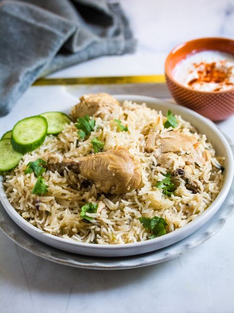 One-Pot Chicken Pulao Recipe (Easy) - I Knead to Eat Chicken Pulao Recipe Pakistani, Chicken Pulao Recipe, Chicken Pulao, Broiled Chicken, Cheesy Chicken Broccoli, Simple Chicken, Pulao Recipe, One Pot Chicken, Easy Comfort Food