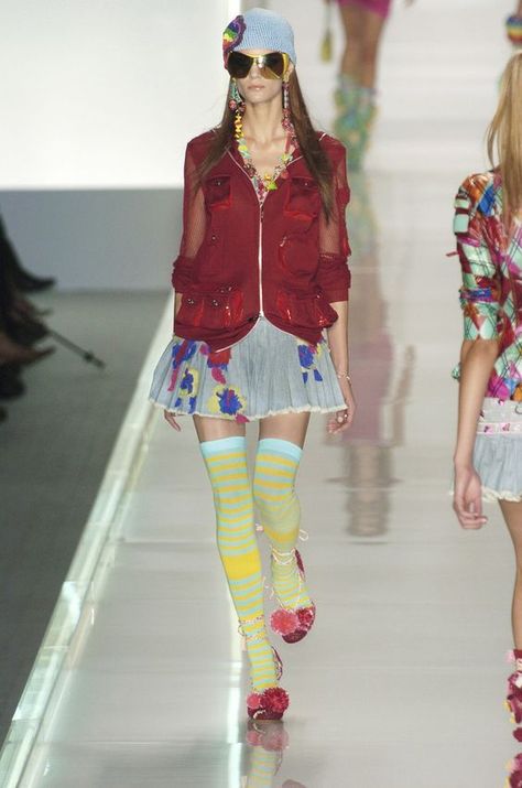 Christian Dior spring 2005 Dior Spring 2005, 2020s Fashion, Gossip Girl Fashion, John Galliano, Kpop Fashion Outfits, Harajuku Fashion, Fashion Week Spring, Colorful Fashion, Cute Fashion