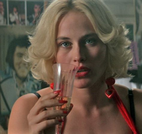 Patricia Arquette as Alabama Whitman in True Romance (1993) Movie Romance, Patricia Arquette, Deeply In Love, True Romance, Recipe Inspiration, Alabama, Romance