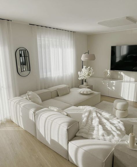 Modern White Living Room, Casa Clean, Dream Apartment Decor, Apartment Living Room Design, غرفة ملابس, Hus Inspiration, Home Design Living Room, White Living Room, Elegant Living Room