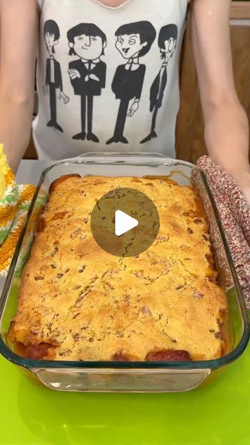 Jacky Has Fun on Instagram: "Moms Cozy Southern Casserole 😋 #easyrecipes #recipeoftheday #recipes #bakedbeans #casserole #easydinner #dinnerideas #deliciousfood #foodie #southerncooking #southernrecipes #cornbread" Cornbread Dishes, Baked Bean Casserole, Baked Meals, Little Smokies Recipes, Bacon Cornbread, Smokies Recipe, Life Is A Highway, Ice Cream Recipes Machine, Jiffy Cornbread Mix