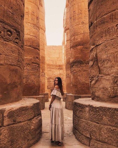 Places In Egypt, Hurghada Egypt, Egypt Aesthetic, 2 Days Trip, Travel Pose, Egypt Tours, Real Magic, Luxor Egypt, Visit Egypt