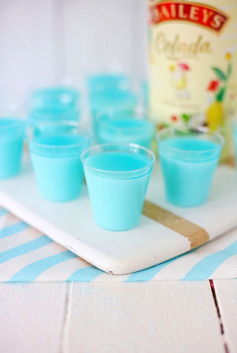 Hawaiian Jello Shots, Blue Hawaiian Jello Shots, Blue Jello Shots, Blue Jello, Hawaiian Dishes, Saving Money Tips, Shots Alcohol, Summer Gathering, Jello Shots