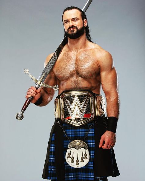 John Giamundo no Instagram: “Recent studio shoot with the Scottish Warrior Drew McIntyre” Sheamus And Drew Mcintyre, Wwe Male Wrestlers, Sting Wcw, Ecw Wrestling, Drew Galloway, Male Wrestling, Male Wrestlers, Aj Styles Wwe, Bad Pic